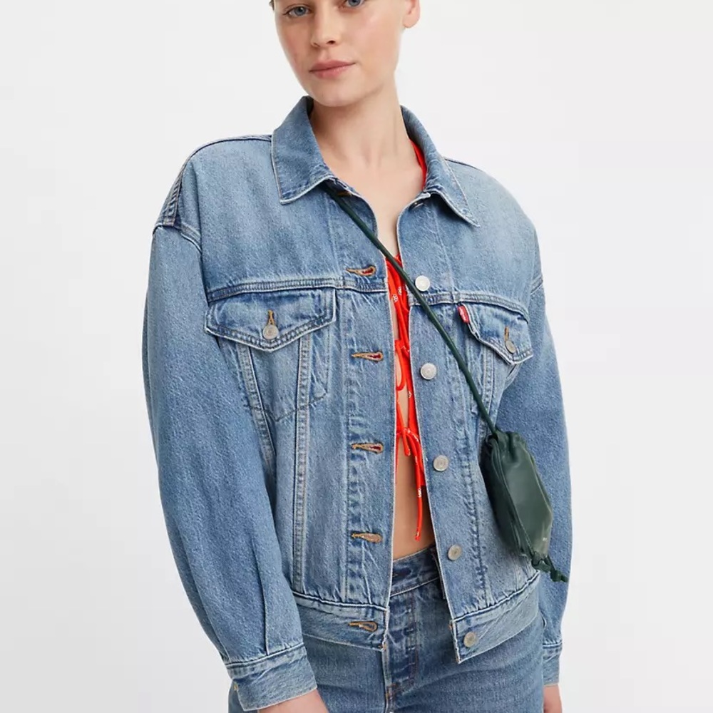 Levi’s 90’s Trucker Style Denim Jacket